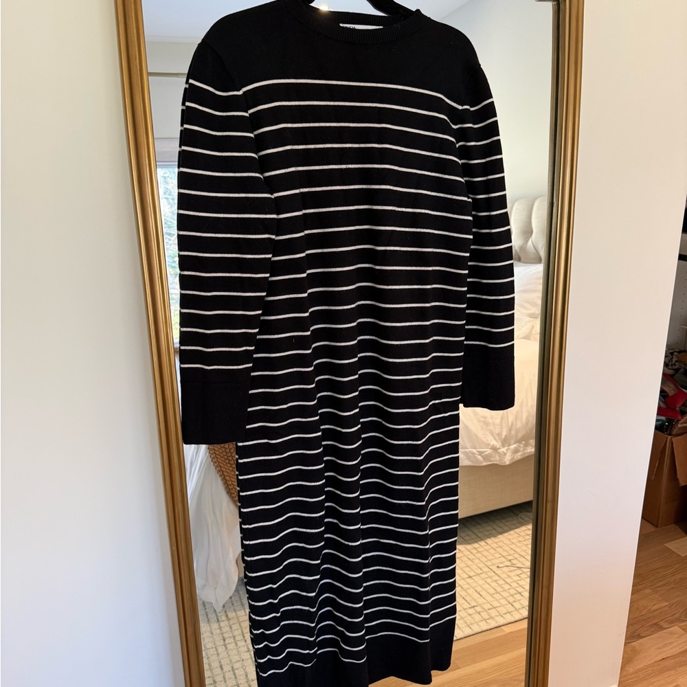 Zara Black and White Striped Long Sleeve Dress